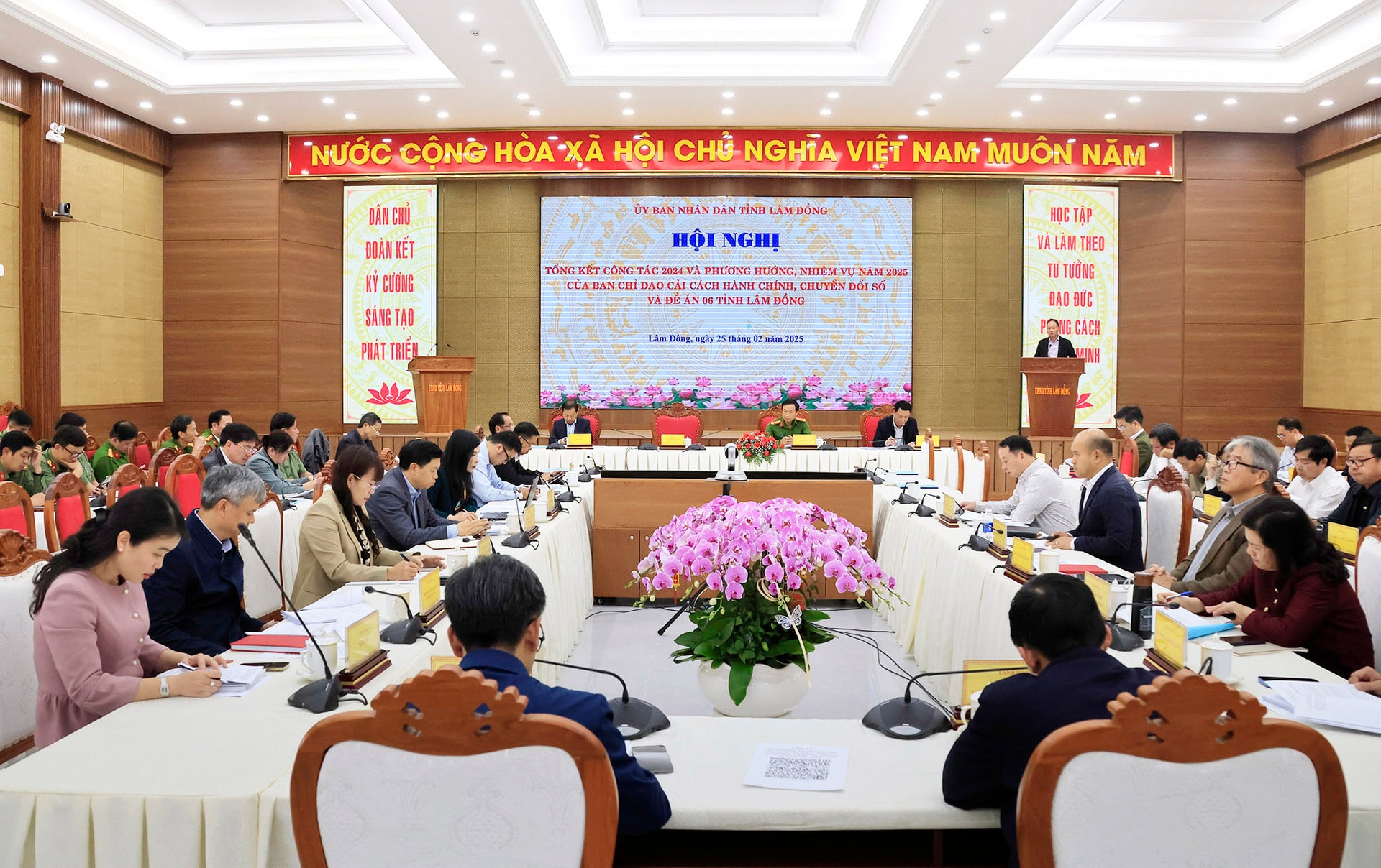 Đẩy nhanh chuyển đổi số trong các cơ quan Đảng