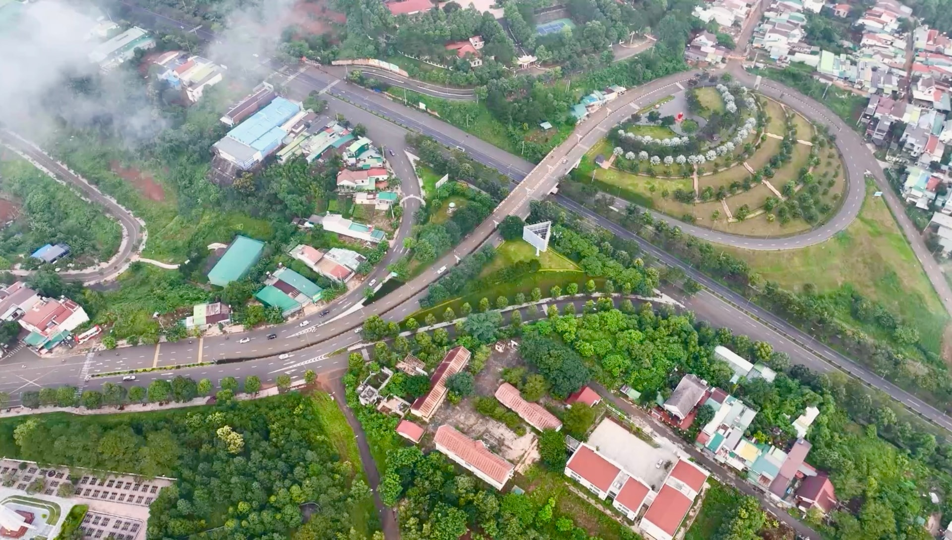 Quyết liệt hiện thực hóa kịch bản tăng trưởng