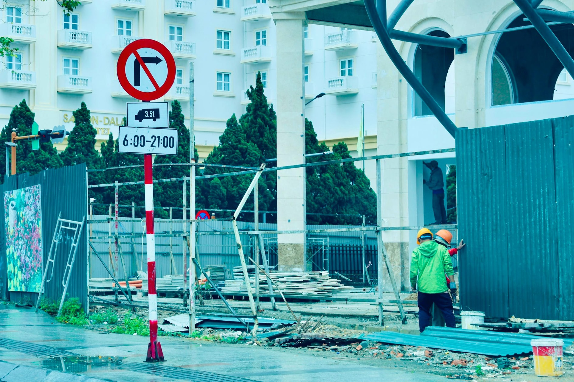 Khơi thông điểm nghẽn, thúc đẩy và hỗ trợ phát triển doanh nghiệp