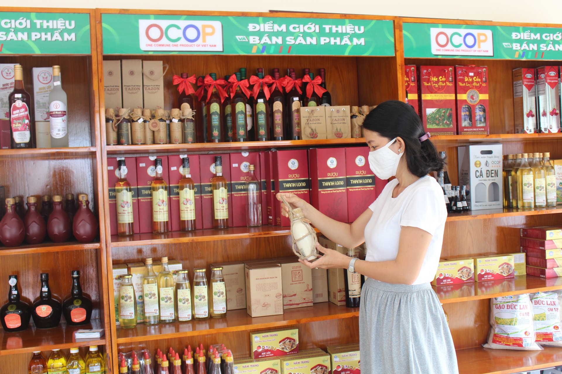 Quảng bá sản phẩm OCOP qua các điểm trưng bày