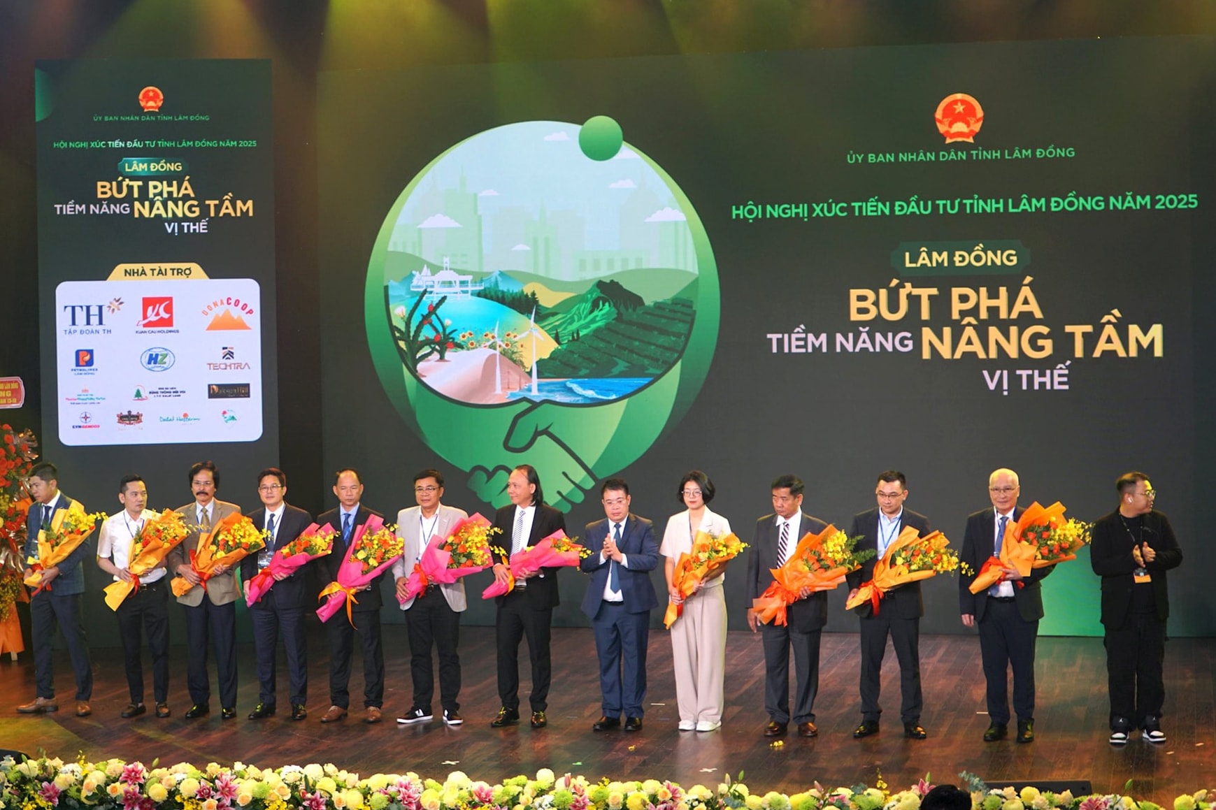 Lâm Đồng tri ân nhà đầu tư, doanh nghiệp tài trợ Hội nghị Xúc tiến đầu tư 2025