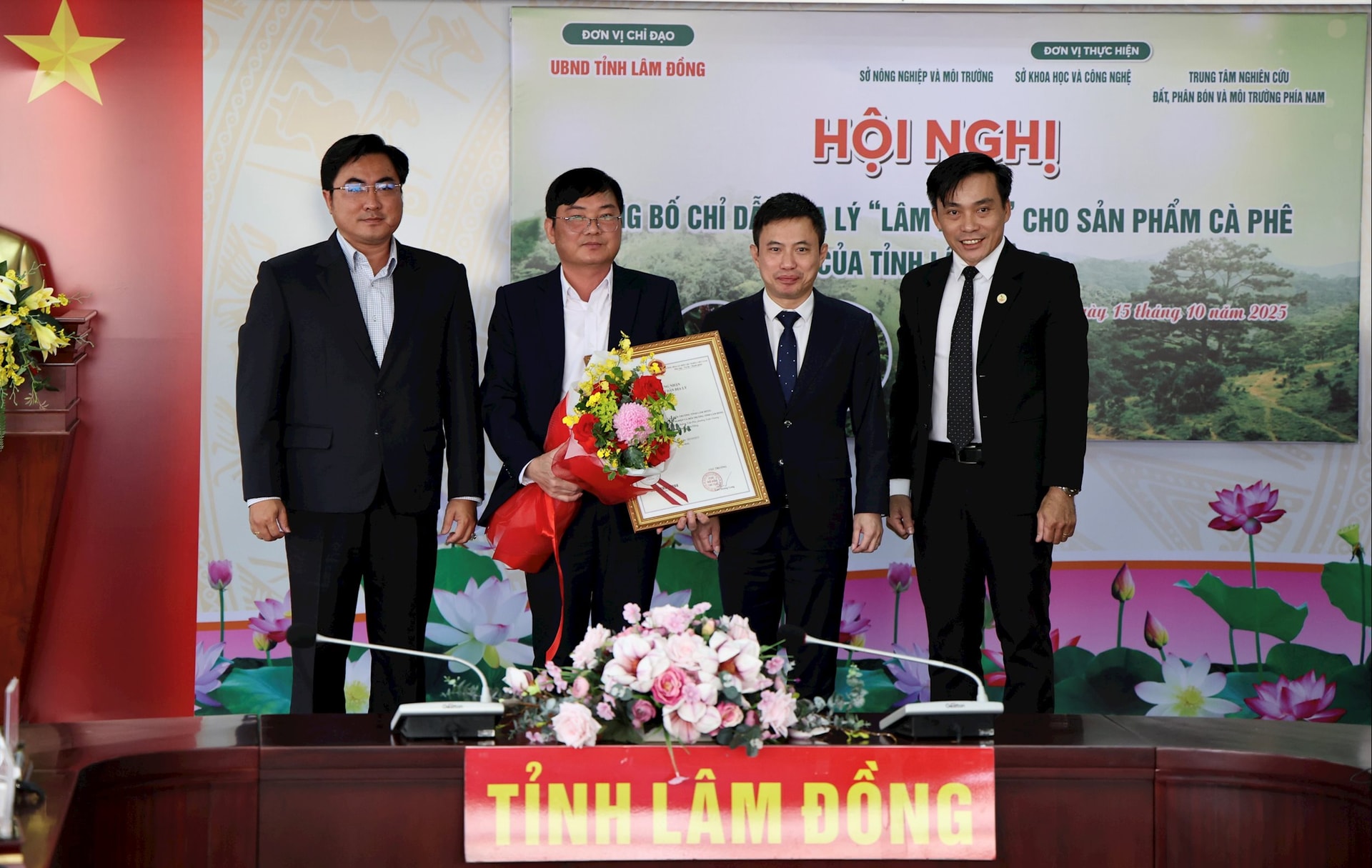 Công bố Chỉ dẫn địa lý “Lâm Đồng” cho sản phẩm cà phê