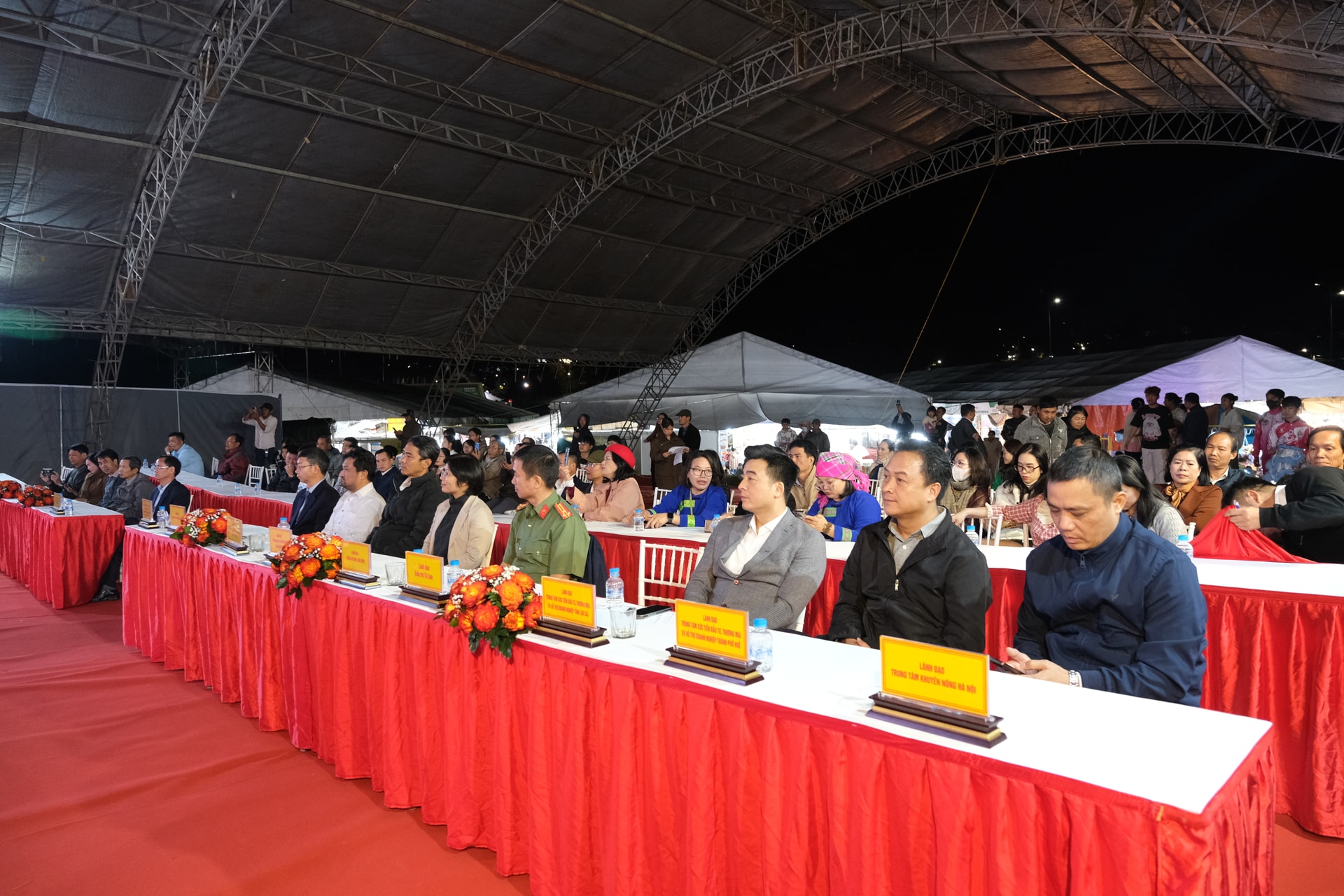 Hơn 1.000 sản phẩm quy tụ tại Hội chợ OCOP nông nghiệp công nghệ cao và thương mại 2025