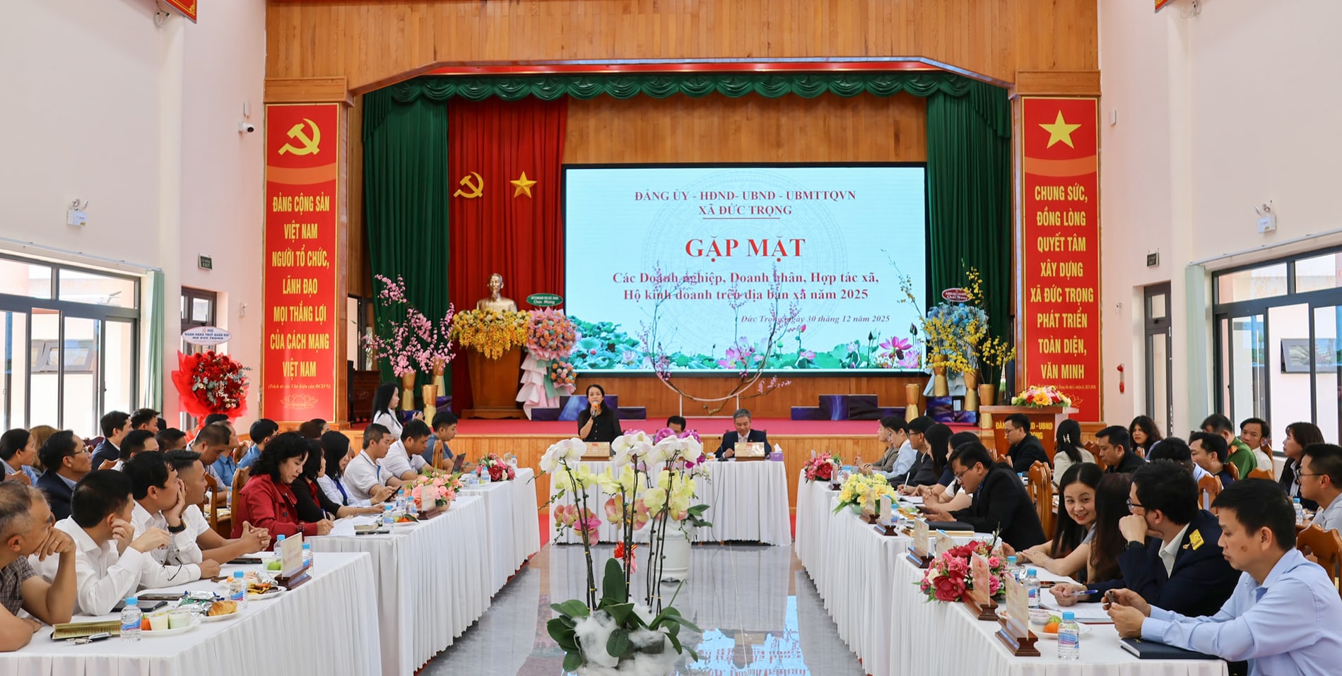 Lãnh đạo xã Đức Trọng gặp mặt các doanh nhân