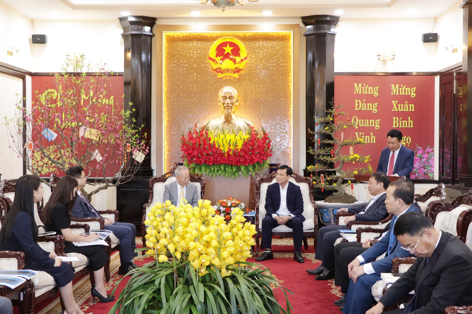 Chủ tịch UBND tỉnh Lâm Đồng tiếp xã giao và làm việc với Tập đoàn Tô Thương