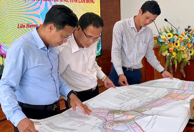 Tham quan, khảo sát để kết nối và phát triển du lịch Liên Hương