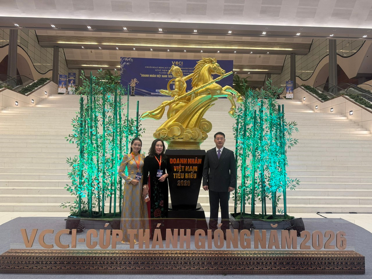 Lâm Đồng có 2 doanh nhân được công nhận danh hiệu “Doanh nhân Việt Nam tiêu biểu - Cúp Thánh Gióng” năm 2026